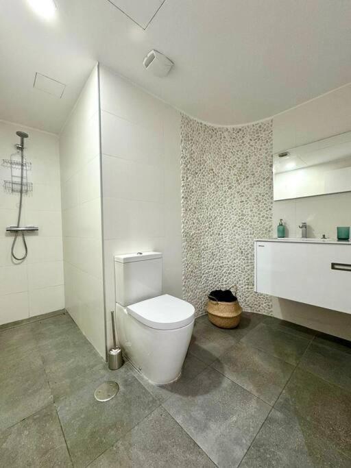 Piso Nuevo En El Puertito De Gueimar Al Lado Del Mar Realizamos Servicio De Excursiones Con Guia ปูแอร์ติโต เด กวีมาร์ ภายนอก รูปภาพ